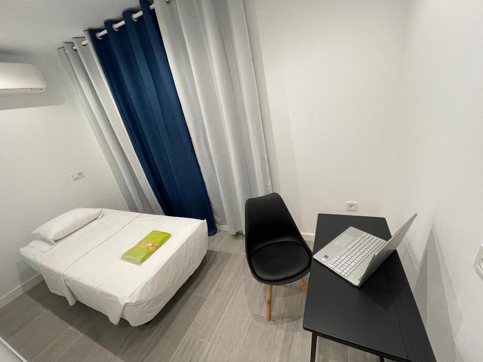 Estudios Nuevos Madrid Centro ภายนอก รูปภาพ